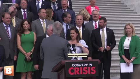 LIVE: Kevin McCarthy, House GOP Blast “Failed Leadership” of Biden, Pelosi …