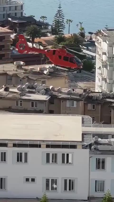 Sarandë, rrëzohet nga jet-ski, plagoset e reja, dërgohet me helikopter drejt Tiranës