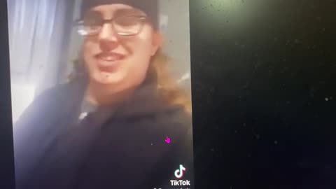 Anacondasin asking a guy on a date
