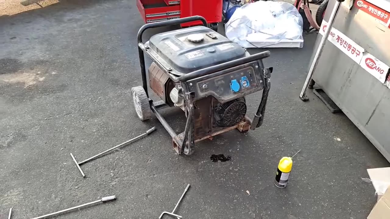 When the starter rope of the SD10000E 4-cycle generator doesn't pull, and the engine is weak