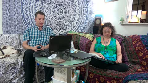 ACIM Workbook Lesson 79 with text and commentary by Sabrina and Alex Reyenga