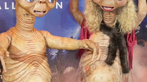 What did Heidi Klum's guests wear on Halloween in Hollywood?
