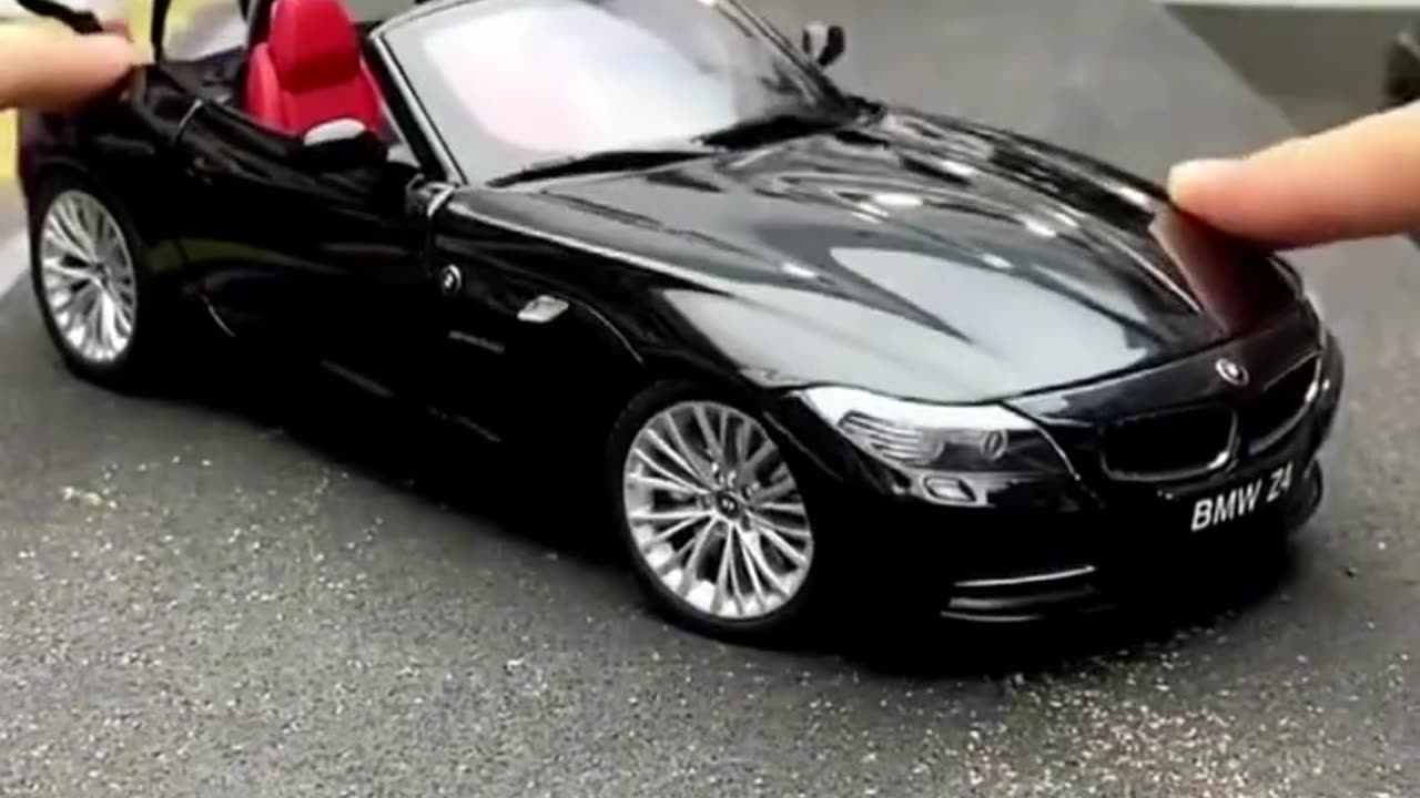 1:18 BMW Z4 Car Model