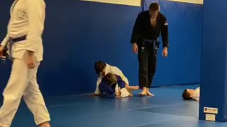 T at Jujitsu rolling