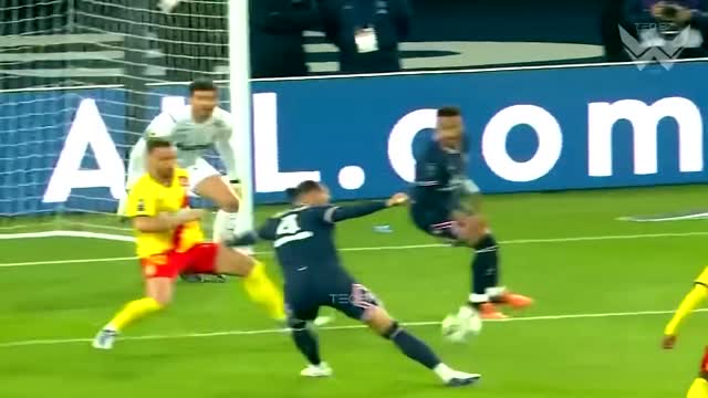 Funny Video | Football moments that turned to Memes