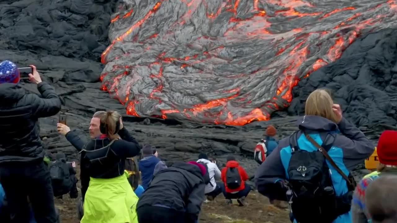 Drone footage reveals dramatic Iceland volcanic eruption