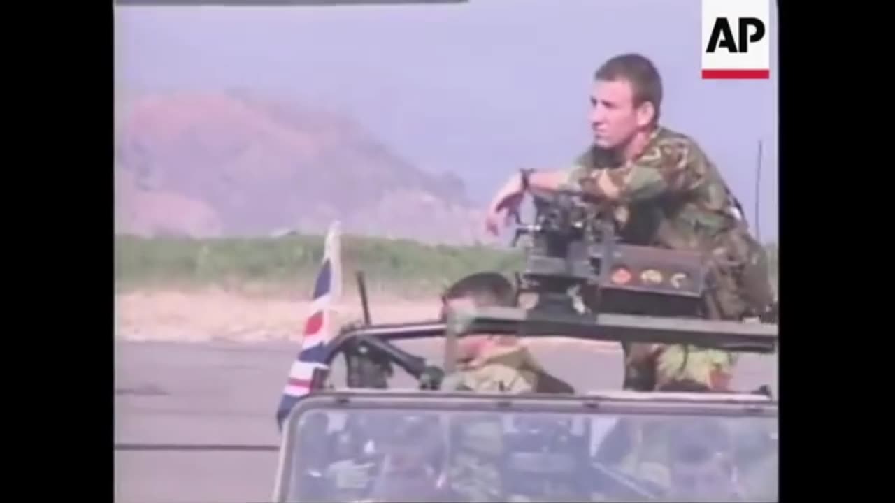 EAST TIMOR 1999 CRISIS & 2006 CRISIS - Multi National forces arrival