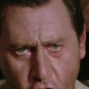 UNISCITI AL CANALE SHARKTUBE 24 AIUTACI A CRESCERE