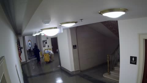 3237LHOBGRStair1_2021-01-06_09h40min02s753ms.mp4