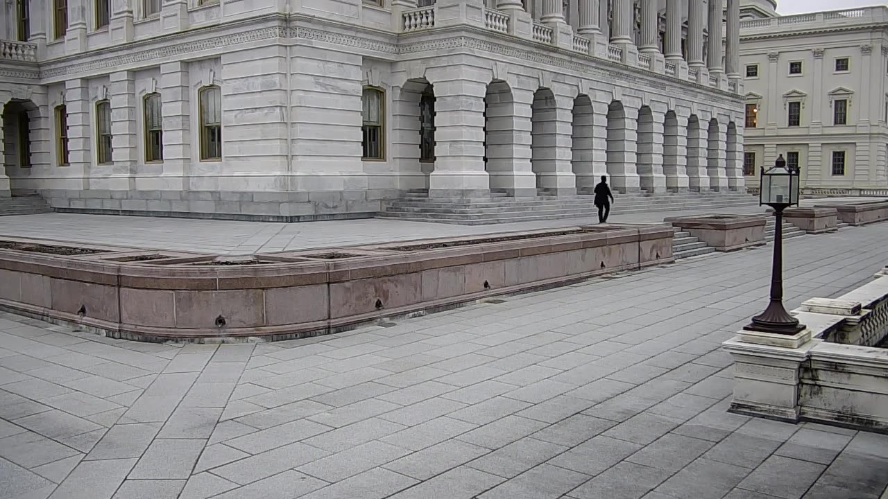 0927USCG00UpperTerraceNW_2021-01-06_07h40min00s867ms.mp4