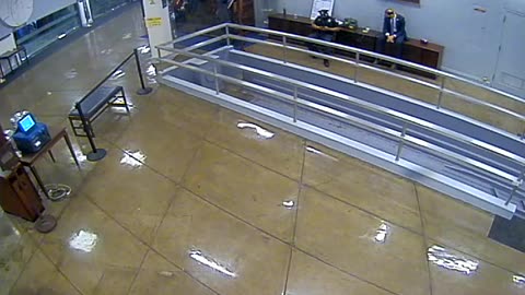 3064RHOBG3SubwayScreening_2021-01-06_17h20min01s367ms.mp4