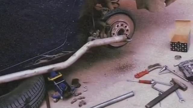 The rods are cracked screws do not move # fix the car # fix the car that thing # screw