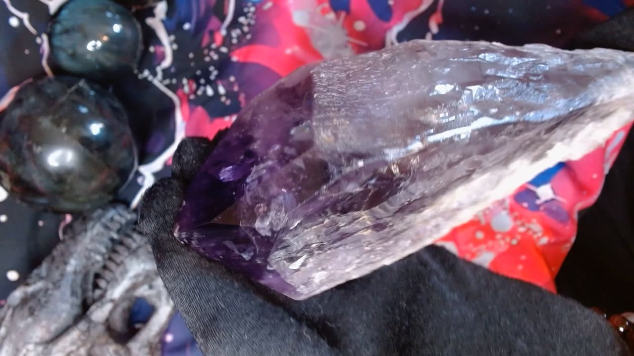 Unboxing of 3 Labradorite Spheres and Amethyst Wand