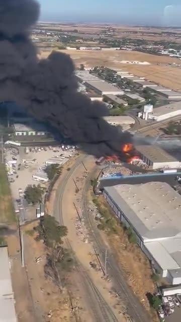 TAKE A 👀 LOOK 🔥 🔥 in SACRAMENTO