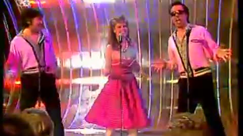 Rocky Sharpe & The Replays - If You Wanna Be Happy