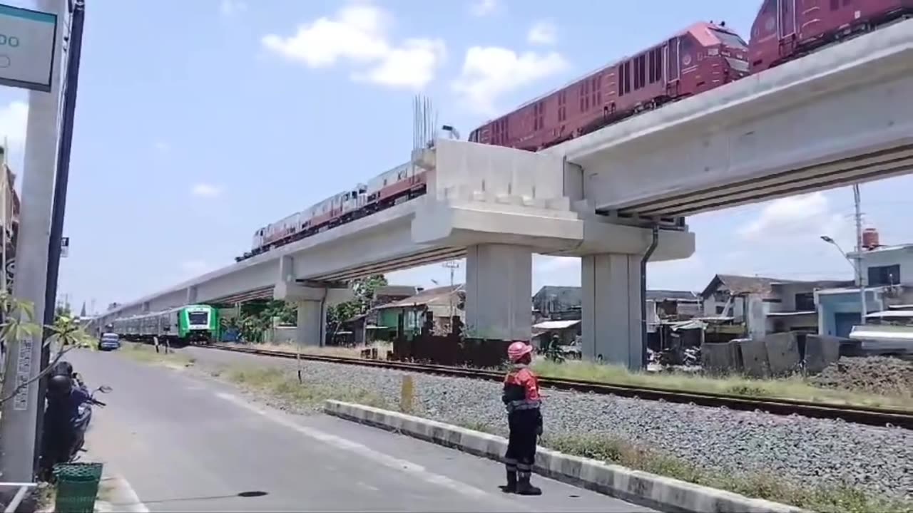 Trial of a railway flyover using 8 train locomotives