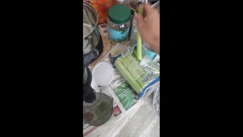 making celery juice(8/27/24)