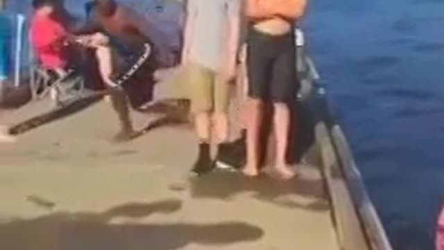 مايمكنش ما تعاود الفيديو أكثر من مرة