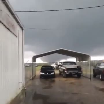 Large Tornado near Allendale, SC 4-5-2022