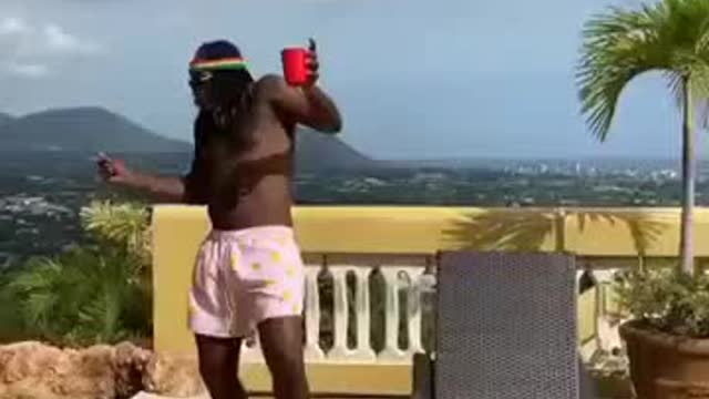 Chris Gayle Funny Dance Video | Cricketer Chris Gayle | New Dance Video 2020