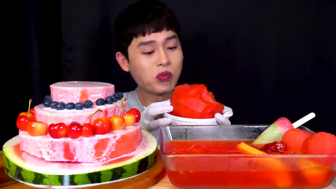 ASMR 시원한 통수박화채 🍉 수박케이크 수박 아이스크림 꽁꽁 먹방~!! Cool Ice Watermelon With Cool Watermelon Cake MuKBang~!!