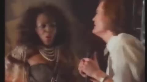 Feargal Sharkey - A Good Heart (Full Music Video)