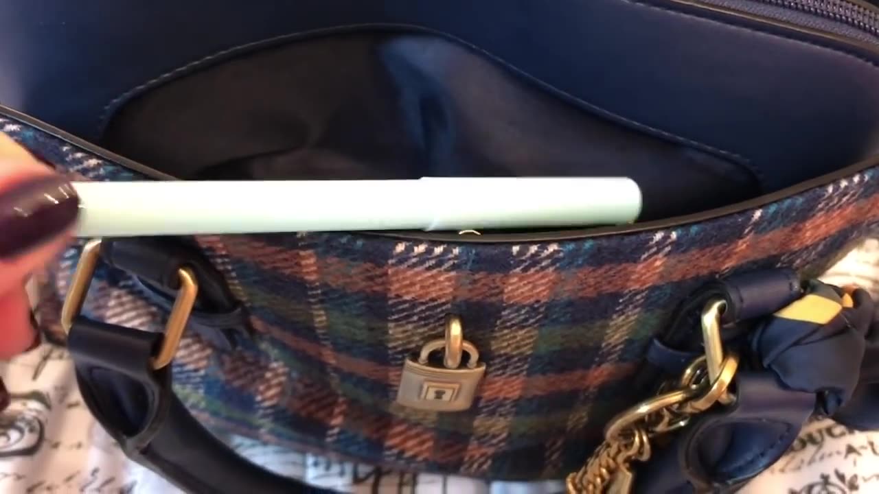 What's in my Time & Tru Plaid Juliet Satchel Bag from Walmart