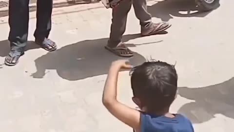 school gaya tha tati karke vapas a gaya