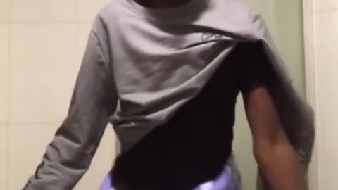 The king of Ikokou Dance ( traditional dance from )