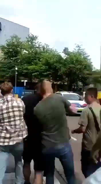 Holandská policie zadržela protestujícího farmáře