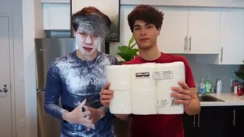 PRANKING MY TWIN BROTHER TODAY!!