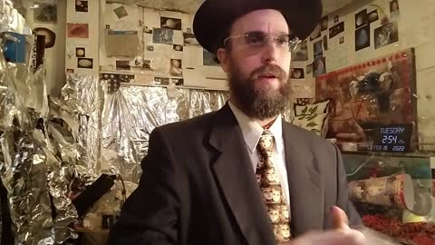 הנחש מציב את עצמו במקום יהוה