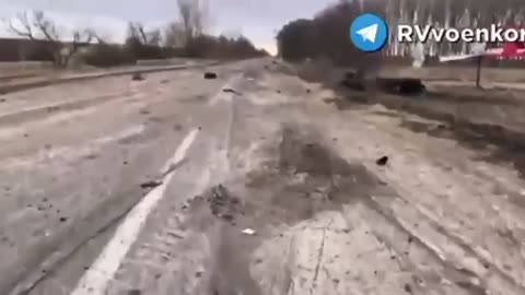 Two Ukrainian tanks T-72 one destroyed and one captured near chernihiv,Ukraine