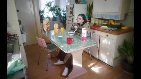 BENEE - Supalonely ft. Gus Dapperton