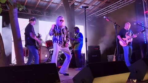 Super Bee "Good Guy"