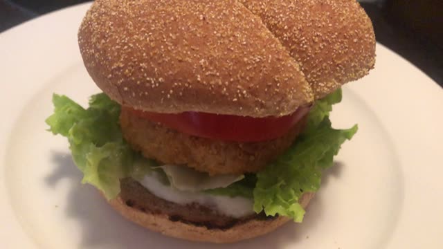 Vegan Burger / Veggie Burger