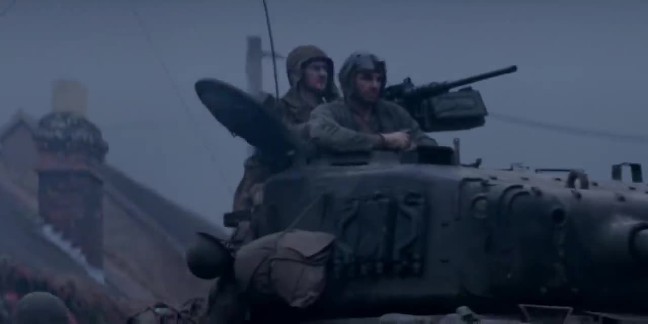 Five-Man Crew Battle Against HUNDREDS Of German Troops