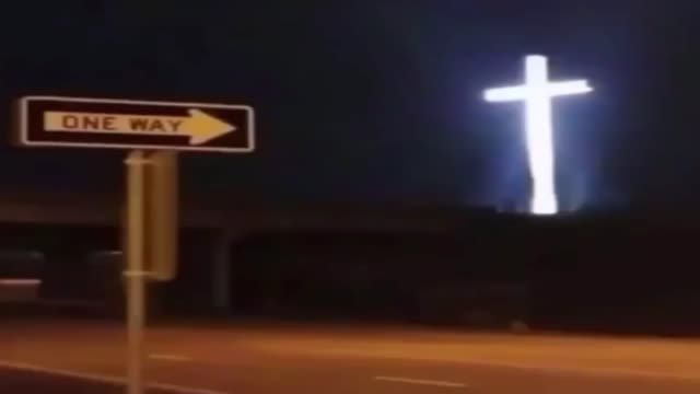 Bruh God is watching us 🙏