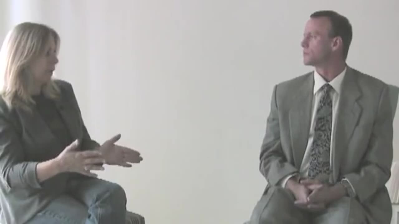A entrevista original do militar que fala sobre o Projeto Looking Glass, em inglês.(parte 1)