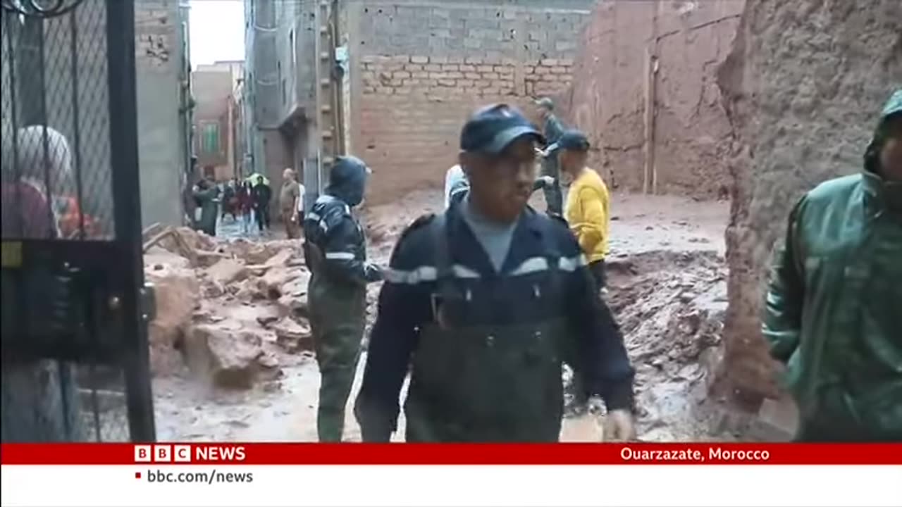 Flooding kills more than 20 in Morocco and Algeria | BBC News