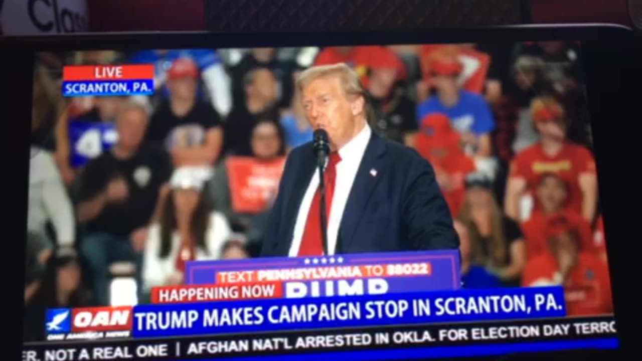 🦅OANN Donald Trump makes campaign stop in Scranton PA Wednesday 04.33 pm