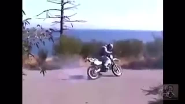 Caídas en moto graciosas!!!Funny motorcycle falls!!!