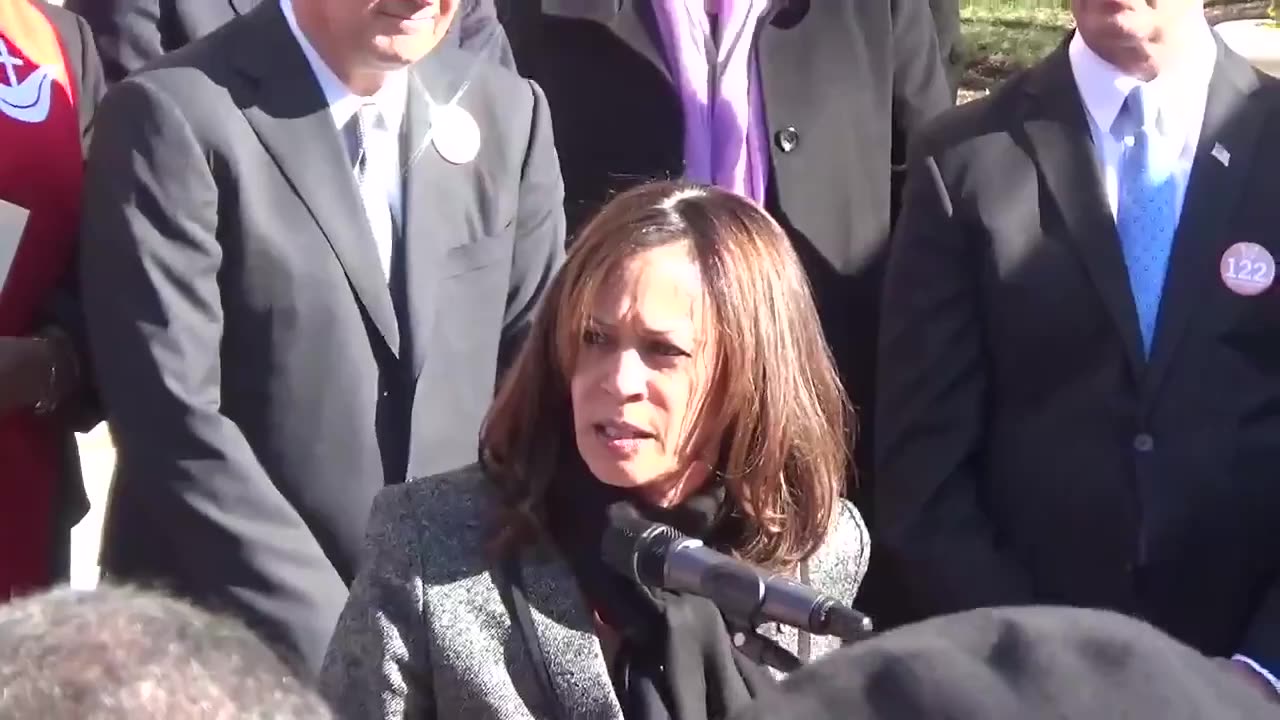 Kamala Harris - How Dare we Say Merry Christmas