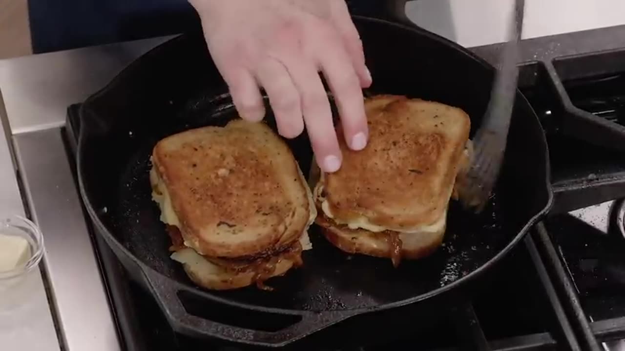 Onion Rings and Patty Melts