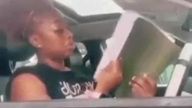 😂 A Lady Heads to the Local Drive-thru Vaccine Clinic!