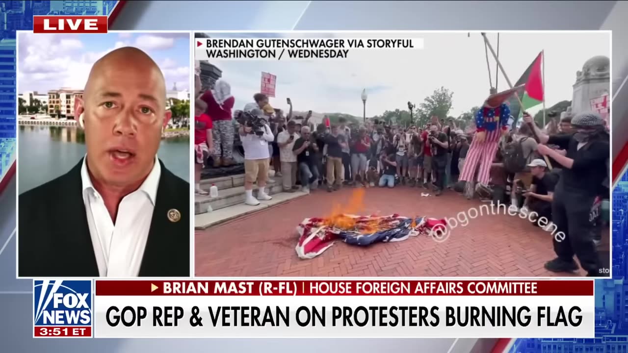 Military vet sends powerful message to flag-burning pro-Hamas protesters