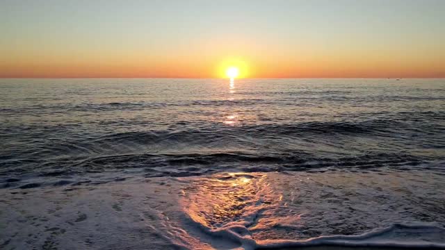 Relaxing beach sunset!