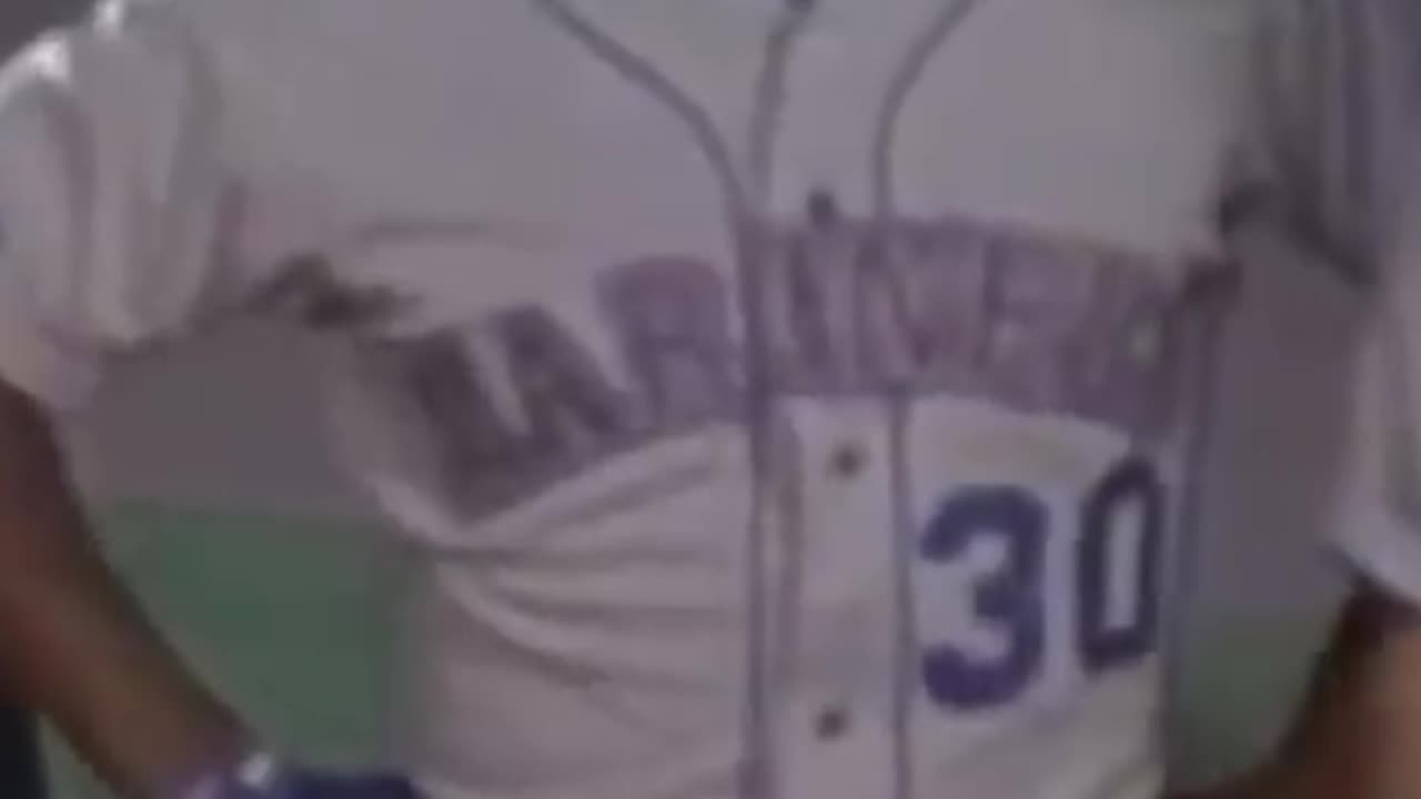 Griffeys hit back-to-back home runs in 1990