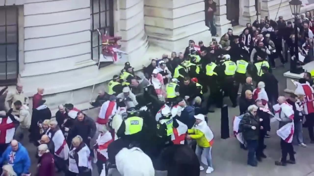 Leave your weapons at the mosque, we're here to help - evidence showing the jewK's two-tier policing