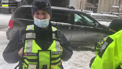 Woman wanting coffee threatened with arrest by Ottawa police. Feb. 20.2022